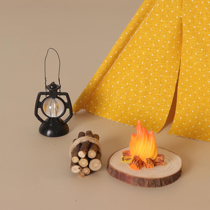 Outdoor Camping Items - نموذج خيمة تخييم بمقياس 1:12 للديكور،