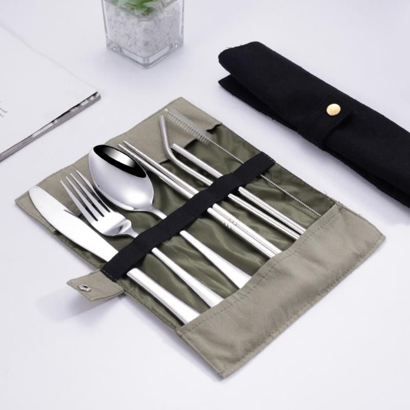 Camp Utensil Set - طقم أدوات مائدة للسفر مكون من