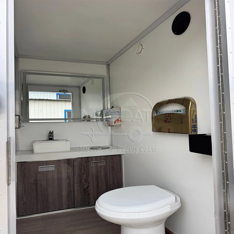مقطورة مرحاض متنقلة مدمجة بغرف - مراجعة Outdoor Camping Rental وسعره
